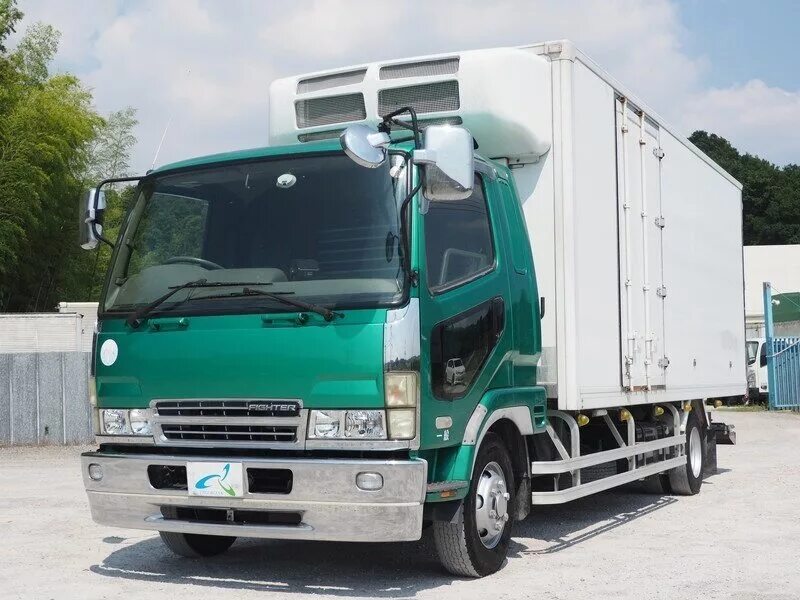 Мицубиси фусо файтер. Фусо файтер широкая кабина. Мицубиси фусо файтер 1992. Эвакуатор митсубиси fuso. Mitsubishi fuso fighter 2005.