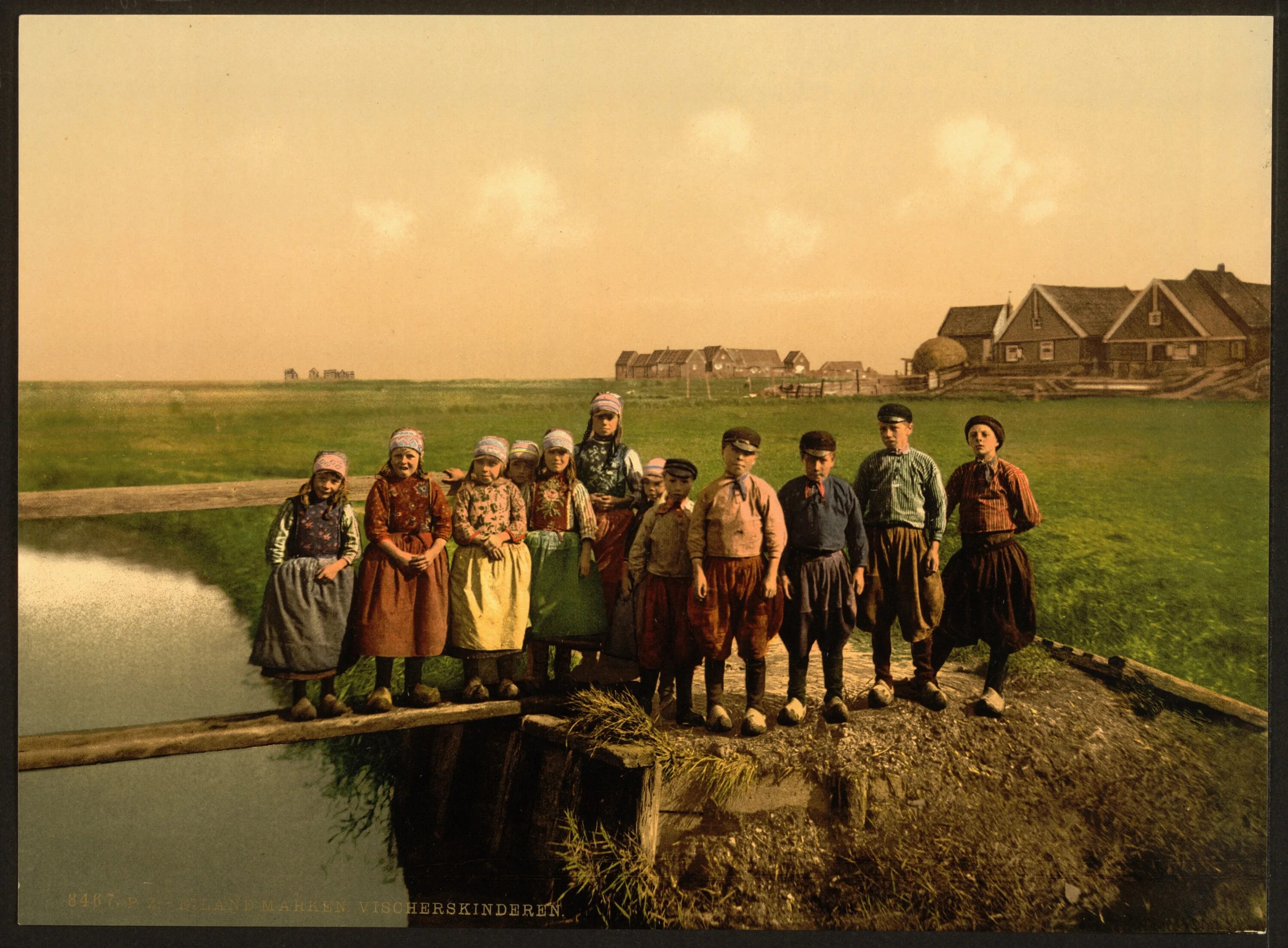 История первой цветной фотографии. Остров Маркен Голландия. Цветная фотография. Старые цветные фото. Российская Империя в цветных фотографиях с м Прокудина-Горского 1906-1916.