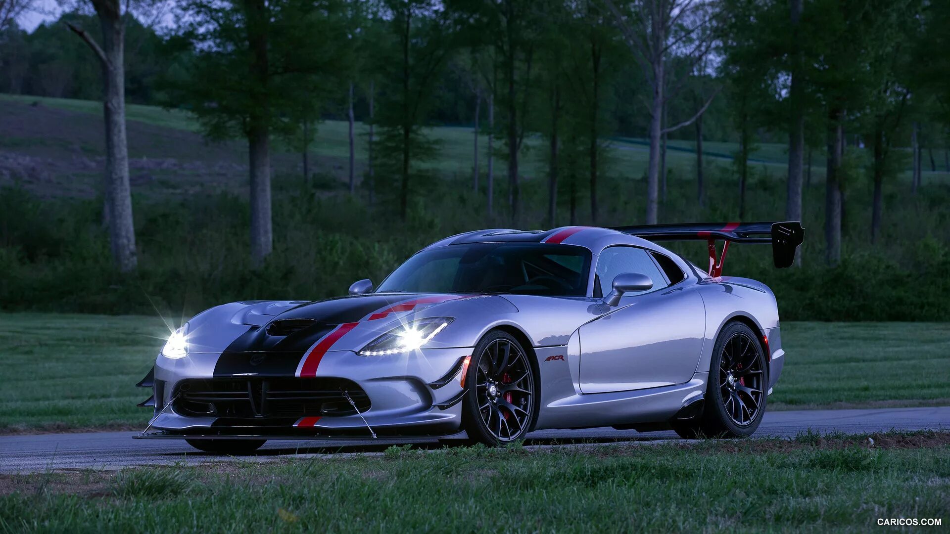 Dodge Viper ACR 2017. Dodge Viper ACR 2016. Додж Вайпер СРТ 2016. Додж Вайпер 2015. Massage viper