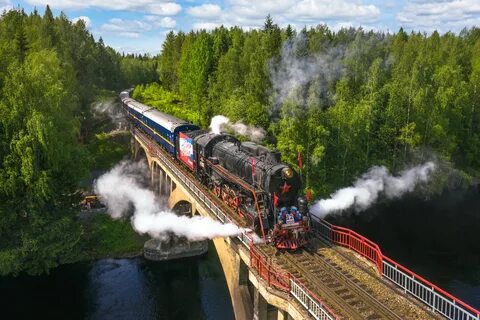 Фото поезда рускеала