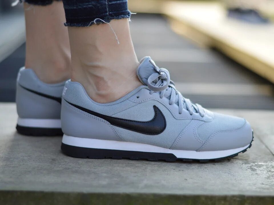 Nike running 2. Nike md runner 2. nike md runner 2 (gs). nike md runner. nike md runner 1.