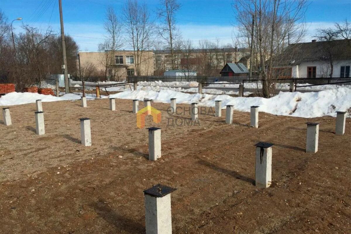 Свая 57 мм. Винтовая свая свсн-76/250/5500. Свайный фундамент земле. Свайно винтовой. Свайновиетовой фундамент.