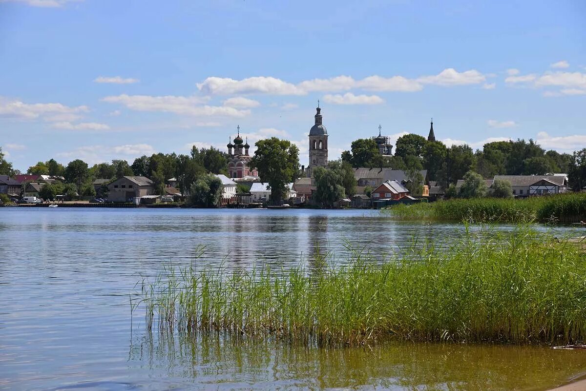 город осташков тверская. селигер нило столобенская пустынь торжок. о. город осташков тверская область озеро. осташково тверская область.