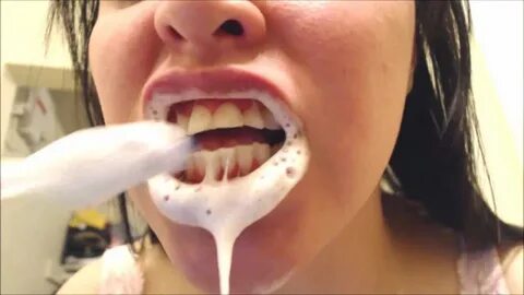 PrincessDi ManyVids - Messy Teeth Brushing 