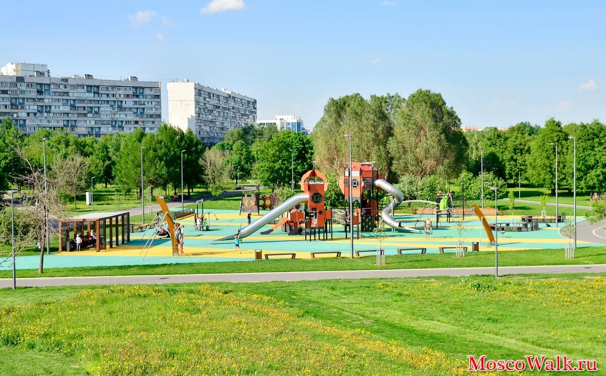 Парк Садовники Коломенское. Парк Садовники детская площадка. Парк на Каширской Садовники. Парк Шмелевский ручей Зябликово. Бабушкинский сад