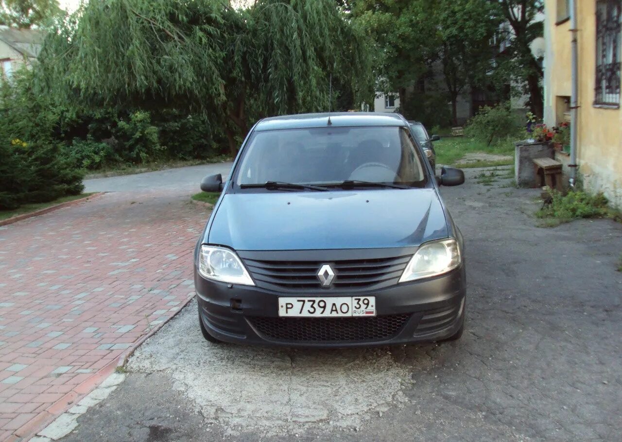 Кровать фабрика ива. Вакансии калининград. Авито калининград услуги. Объявления калининград. Авито микроавтобусы.