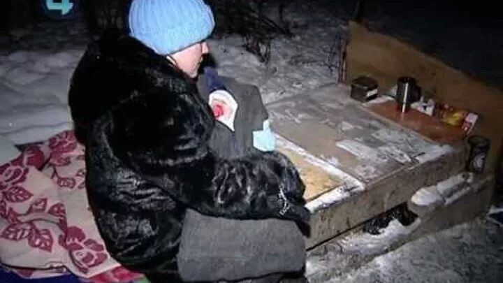 Рожай под кустом бомжиха сказала акушерка беременной. Рожай под кустом бомжиха сказала акушерка беременной. Беременную сироту. Поздравления с днём рождения свекрови от невестки. Глубокое детство.