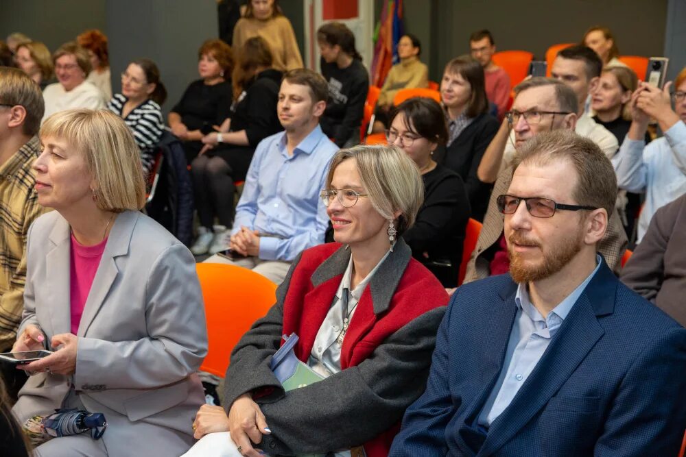 Hse лучший преподаватель. Hse лучший преподаватель