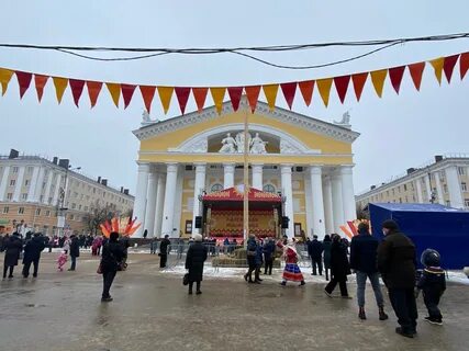 Масленица на правом берегу