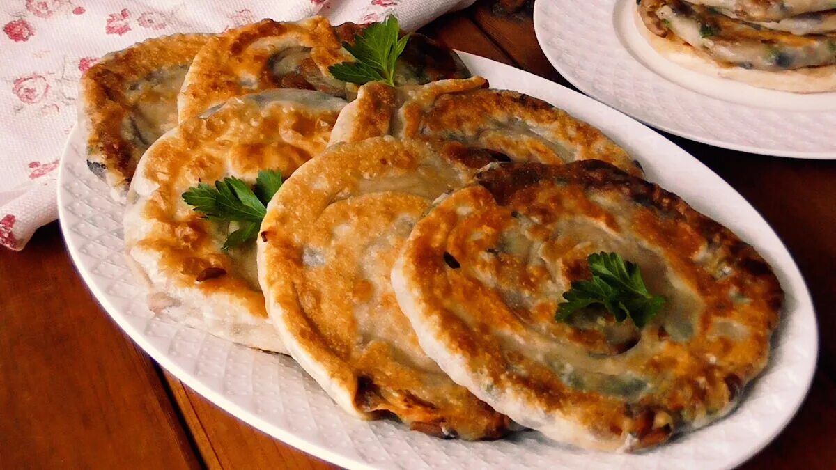 Лепешка с грибами
