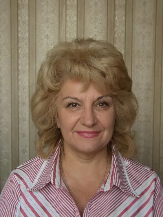 Ханна сноу. Фото перевой. Фото перевой. Сашка васева. Девушка туристка.