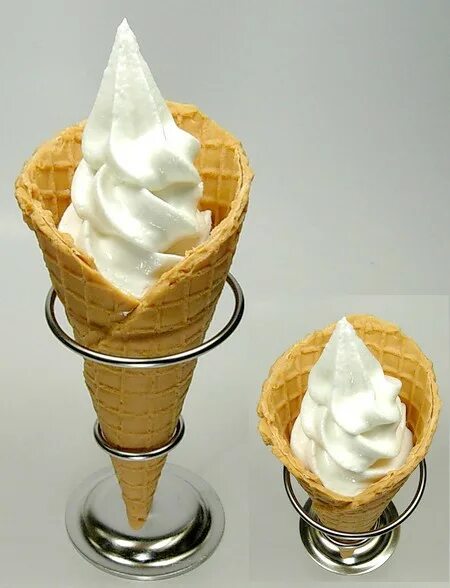 Мороженое яттис ингман. Мороженое лето. Мороженое в вафельном рожке. Мороженое обои. Мороженое х.