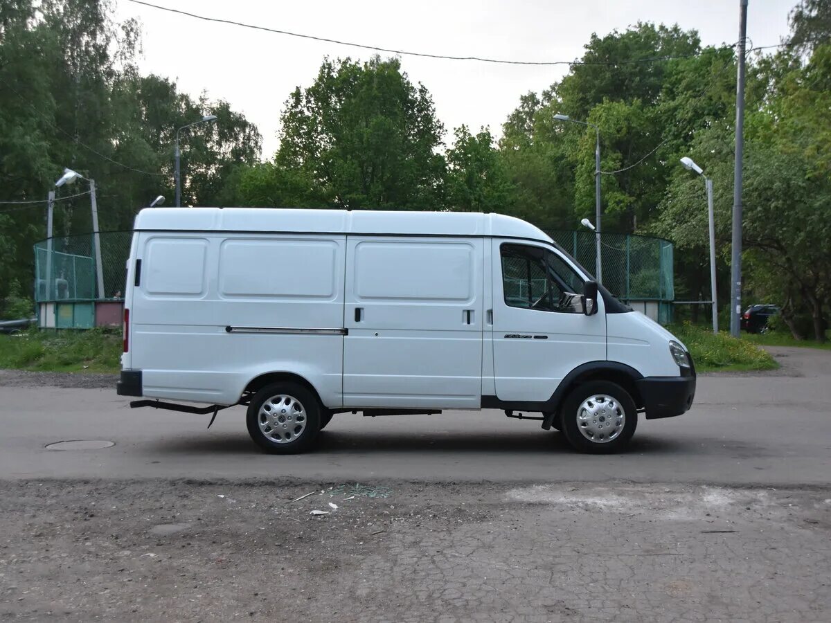 Газ 2705 москва. Газ газель 2705 синяя цельнометаллическая. Газ 2705 москва. Газ 2705 москва. Газ газель 2705.