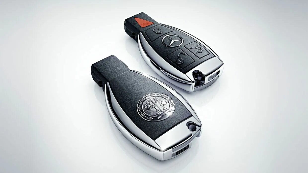 Ключ mercedes w213. Ключ амг. Майбах амг ключ. Ключ от мерседес бенц с63 амг. Ключ мерседес 212.