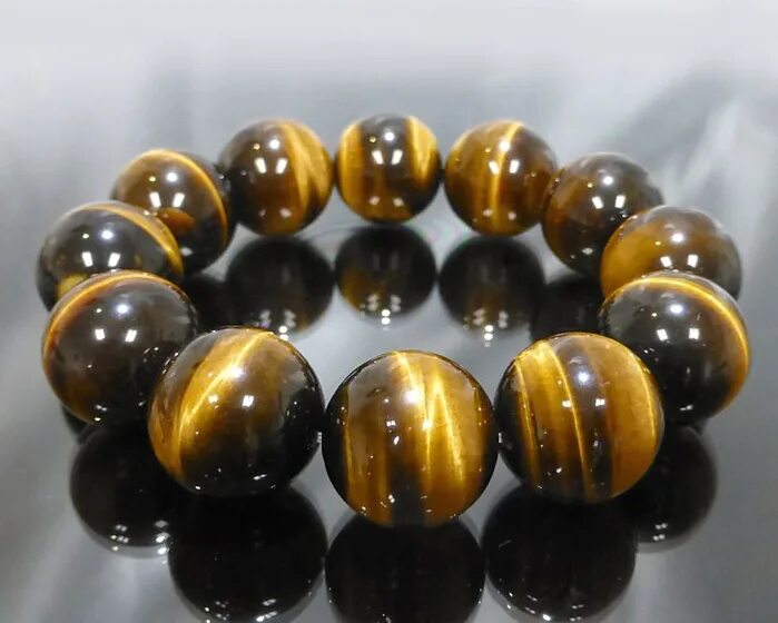 цимофан минерал кошачий глаз. агат белый галтовка. цимофан минерал кошачий глаз. кошачий глаз значение камня. цимофан минерал кошачий глаз.