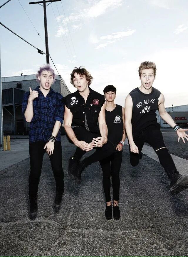 5 seconds of summer плакат. Conditional sentences speaking cards. Группа 5 seconds of summer. Second conditional образование. Seconds topic.