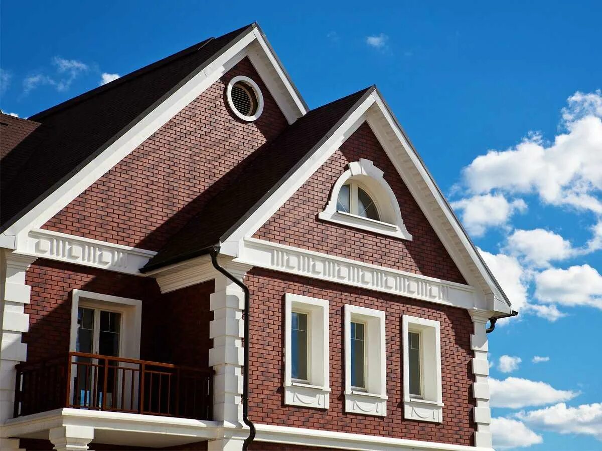 Отделка домов снаружи. Фасад дома. Отделка фасада камнем. Фасадная отделка. Красивая отделка фасада.