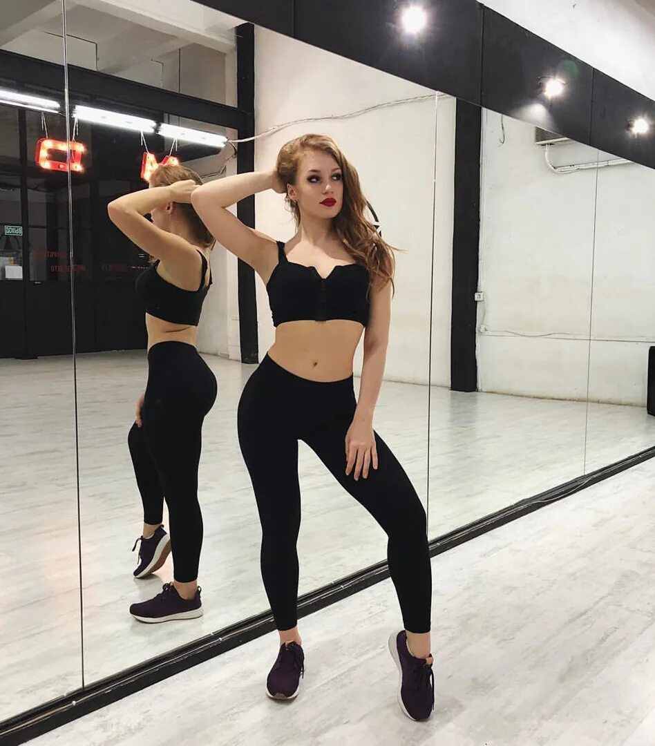 Поли певица дубкова. Поли певица дубкова