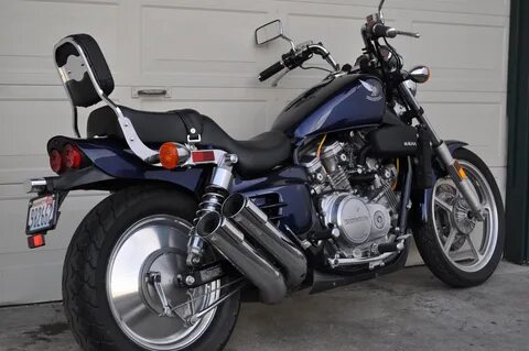 Honda magna
