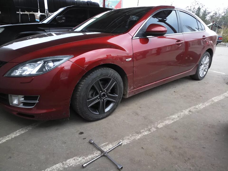 Mazda 16. Mazda 6 GH на 16 колесах. Mazda 6 GH на 16 дисках. Мазда 6 GH 2.0 диски. Мазда 6 GH 2.0 16 диски.