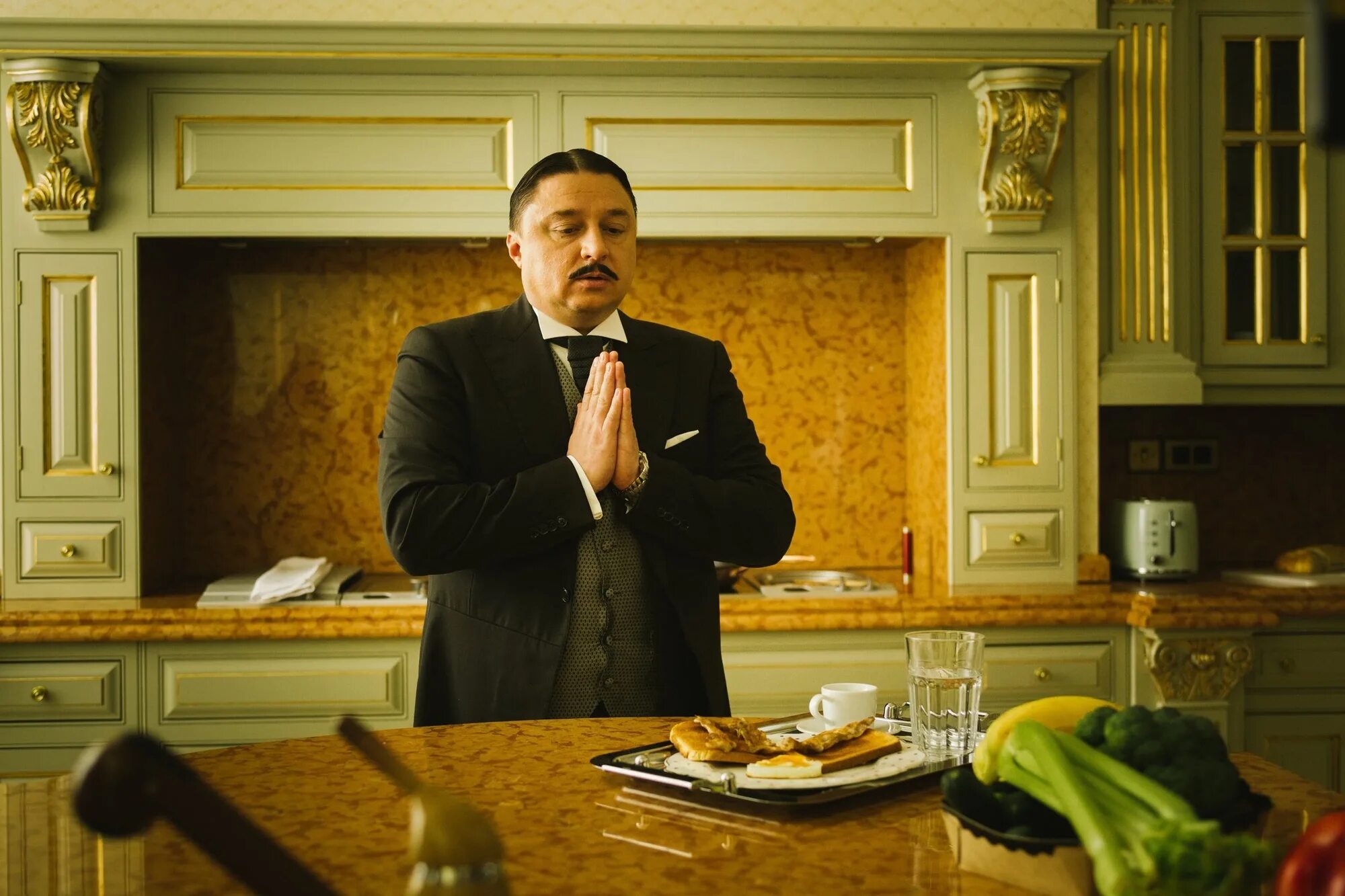 Владимир сычев бедный олигарх. Олигарх сериал 2022. Максим лагашкин 2022. Олигарх сериал 2022. Максим лагашкин сериалы 2022.