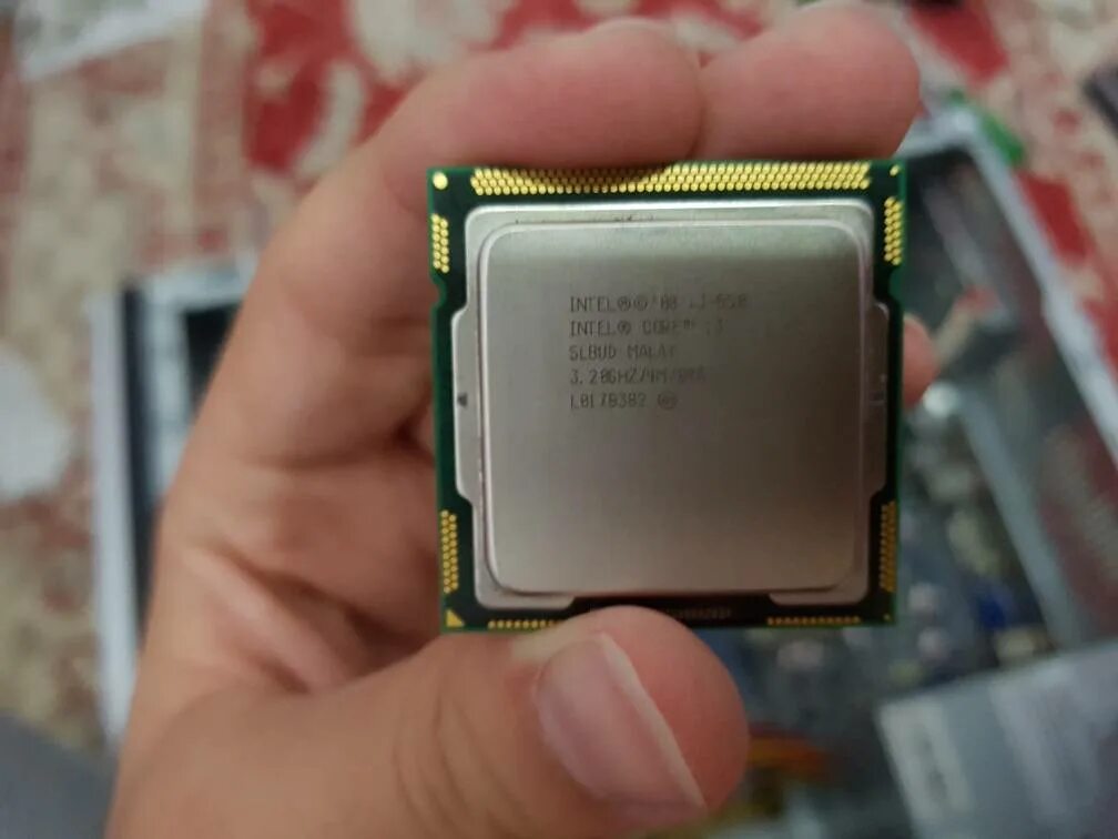 20ghz 3. Intel core i3 550. 20ghz. Интел коре i3 3-550 slbud. I3 550 сокет.