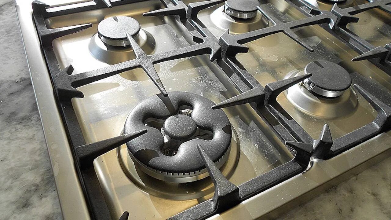 Вставка газовой плиты. Плита kingcamp 2762 ceramic gas stove. крышка для газовой плиты. изоляция для газовой плиты. грязная газовая плита.