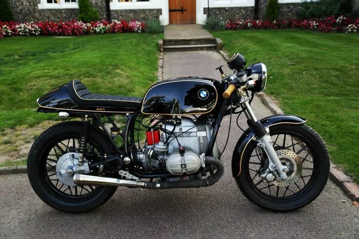 Cafe Racer Boxer Bmw cafe racer, Cafe racer bikes, Cafe racer