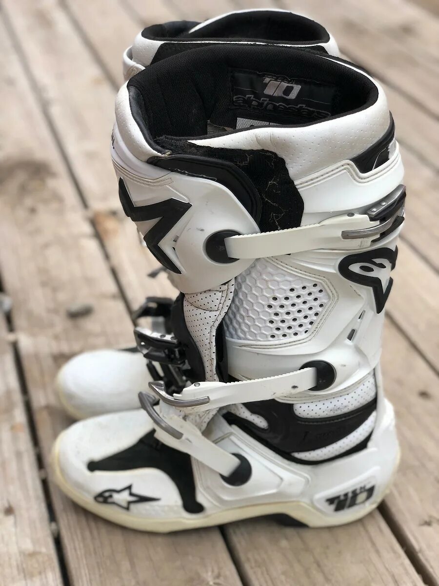 Alpinestars tech 10. Alpinestars tech 10 2012. альпинстарс а10. alpinestars tech 10 supervented.