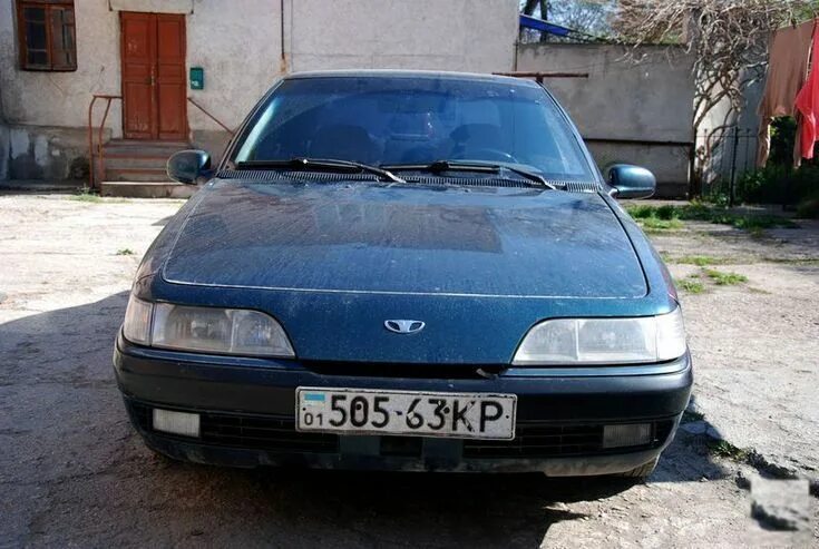 Дэу симферополь. Дэу эсперо 1997. дэу эсперо 1997 год. daewoo espero 1997 с черным капотом. света авто дэу эсперо 1997.
