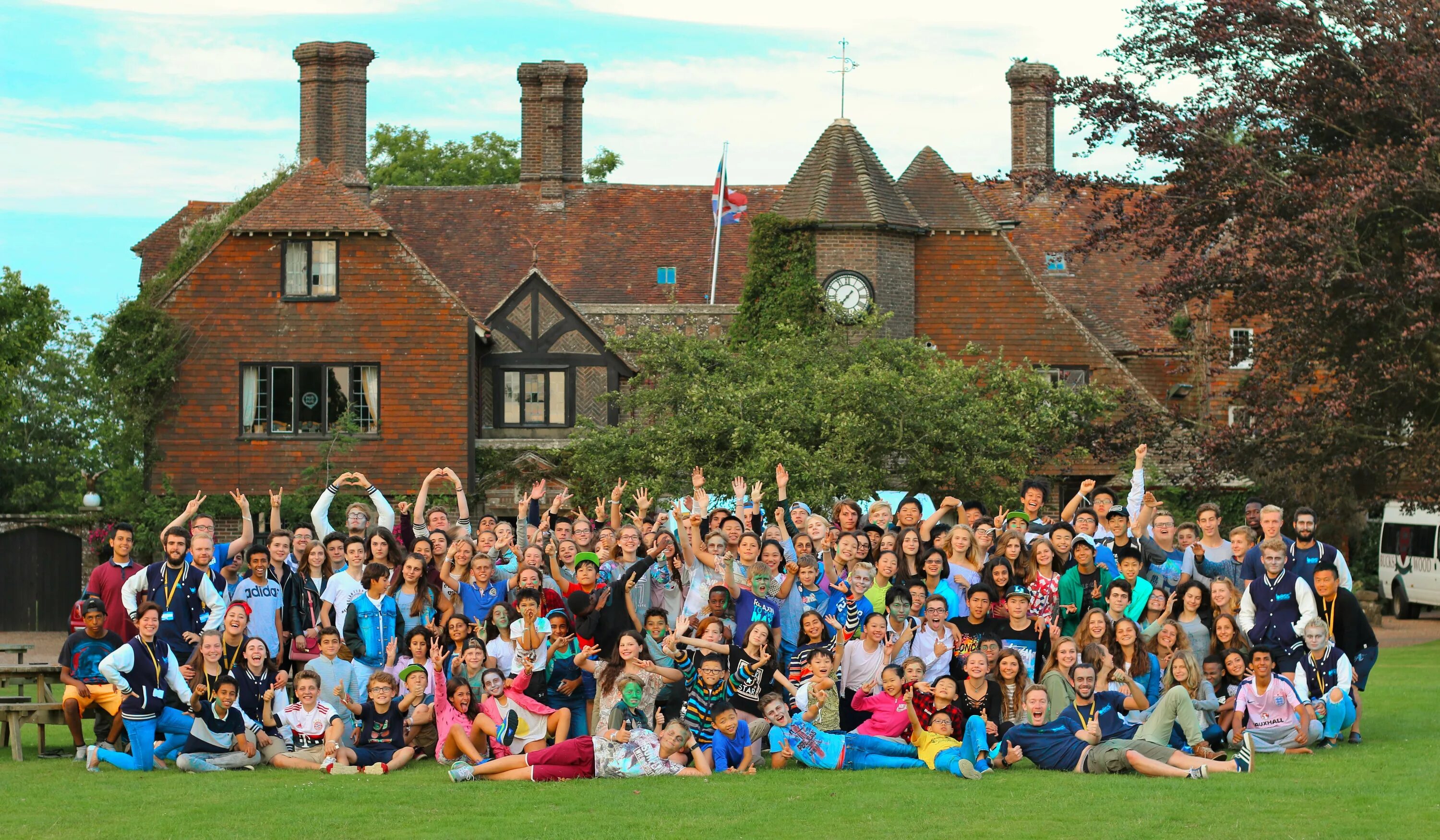 Buckswood Summer School. Buckswood School 2005 год. Летняя школа. Buckswood Summer School 1998. Летняя английская школа