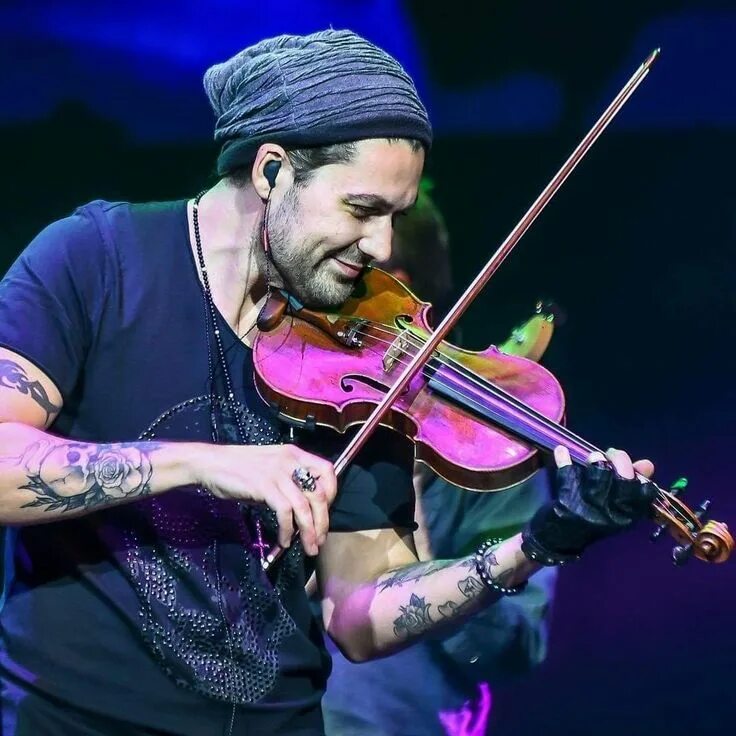 Дэвид скрипка. David Garrett концерт. Мексиканский концерт. Концерт в Мексике. David Garrett "explosive (CD)".