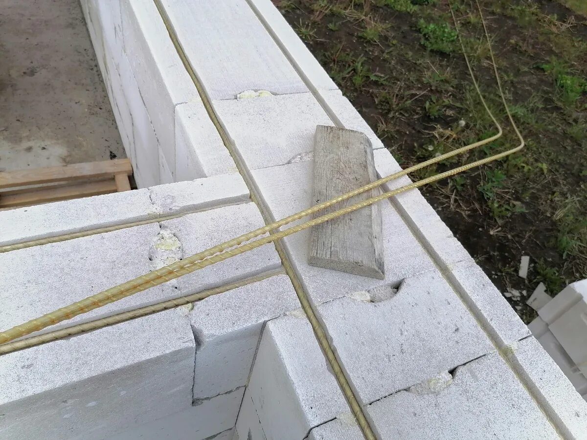 Сетка между блоками