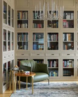 Книжные шкафы в интерьере