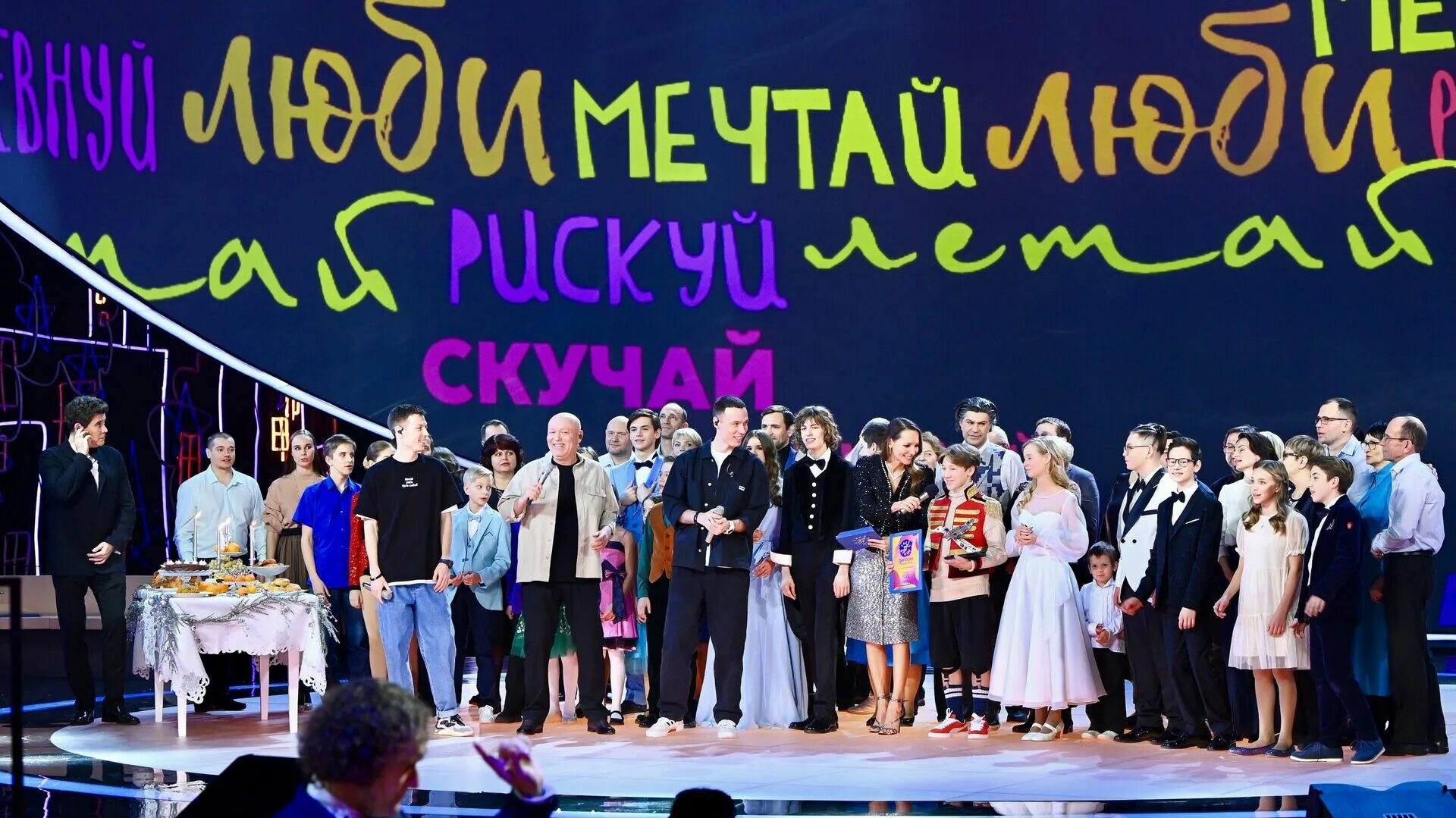 Эминема, Duran Duran и The Eurythmics включили в Зал славы рок-н-ролла - РИА Нов
