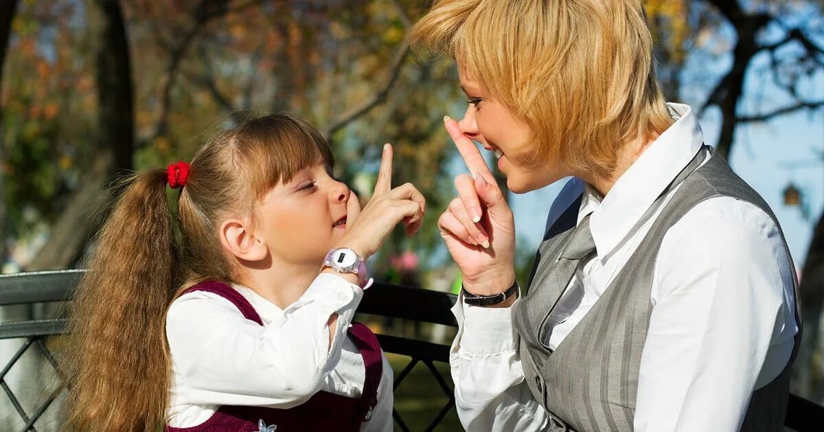 Рисунок профессии. Профессии фото для детей. Профессия отца девочки. Родители и дети. Влияние родителей на выбор профессии.