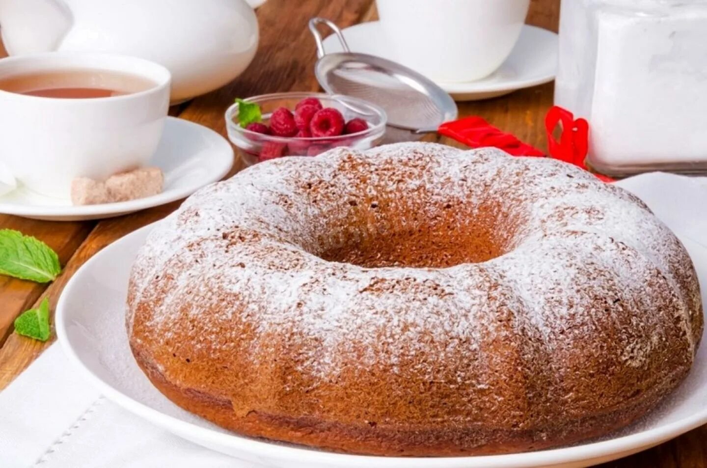 Коврижка с джемом. Коврижка рецепт классический на кефире. Творожная коврижка королевская. Пирожное коврижка. Коврижка на кефире.