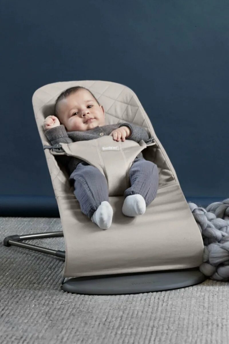 Качалка babybjorn для новорожденных. Качалка babybjorn для новорожденных. Babybjorn кресло-шезлонг balance soft air. Шезлонг баунсер babybjorn. Babybjorn bouncer package.