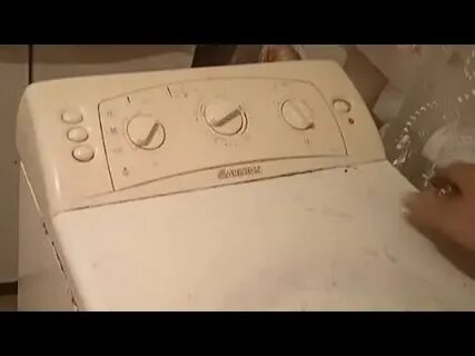 Аристон набирает воду