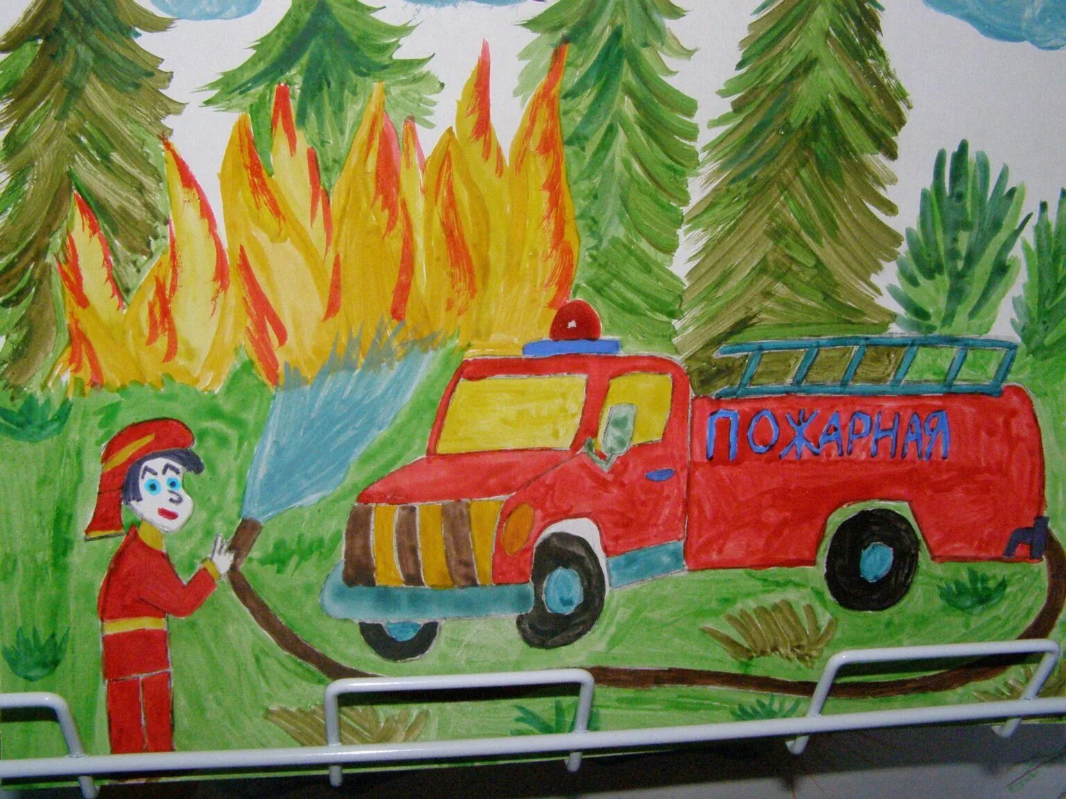 Детские рисунки на тему пожарные. Рисунок пожарная безопасность. Рисунок на противопожарную тему. Рисунки по противопожарной тематике. Пожарная бехопасностьрисунок.