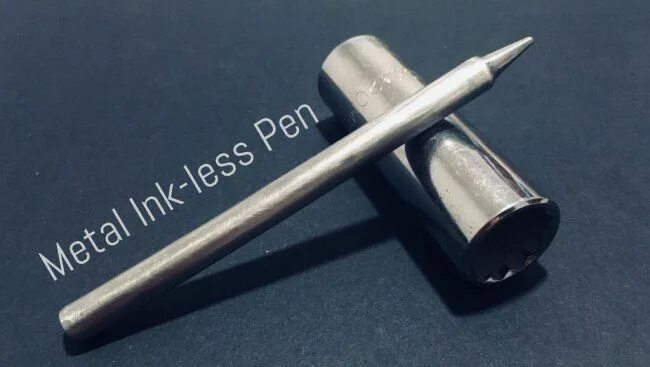 I Carve Little Sculptures Into The Tips Of Pencils Pencil carving, Sculpture, Pe