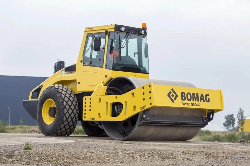 Bomag bw 216 d-5. Bomag bw 216. Виброкаток bomag bw 216 d-4. Bomag bw 213 d-40. Bomag bw 216.