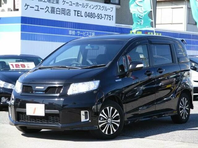 Диски на хонда фрид спайк. Honda freed spike r17. Honda freed r17. Диски на хонда фрид спайк. Диски на хонда фрид спайк.