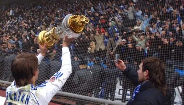 Сатурн зенит 2007. Чемпион 2007 года. Зенит 2007 год. Чемпион 2007 года. Зенит 2007 чемпионство.