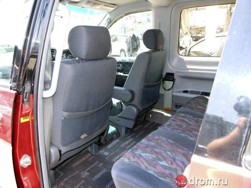 Салон тойота айс. Toyota Town Ace Noah 1998 салон. Toyota Town Ace Noah, 1999 салон. Сиденья Toyota Town Ace Noah. Toyota Town Ace Noah 1997 салон.