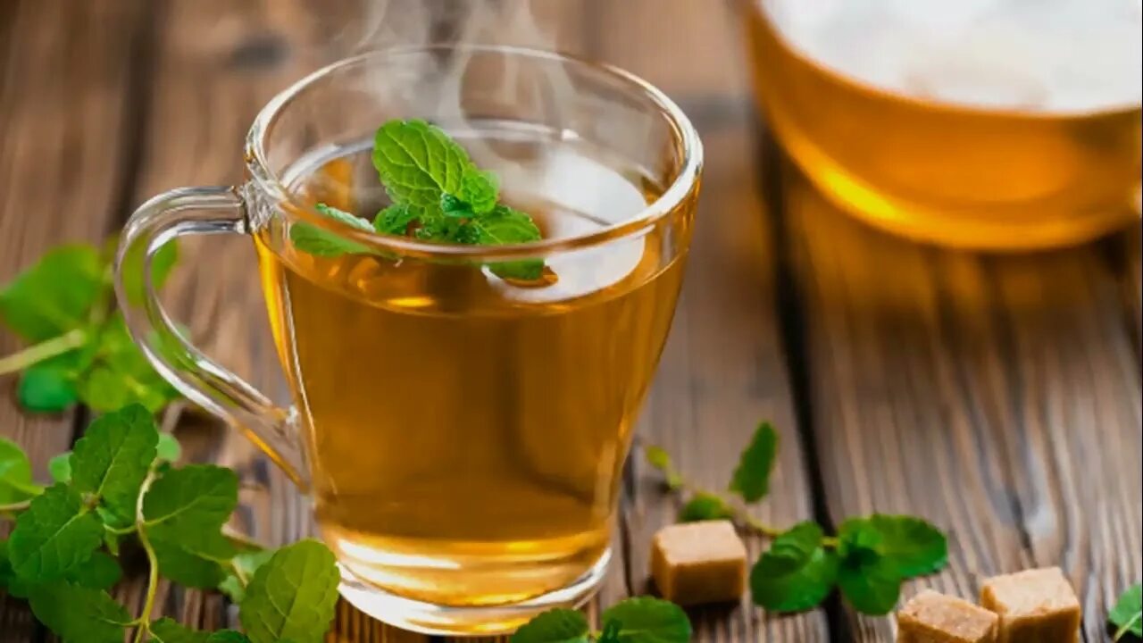 Можно пить чай с мятой на ночь. Ялпиз чой. мята перечная чай. best tea зеленый чай. зеленый чай с мятой.