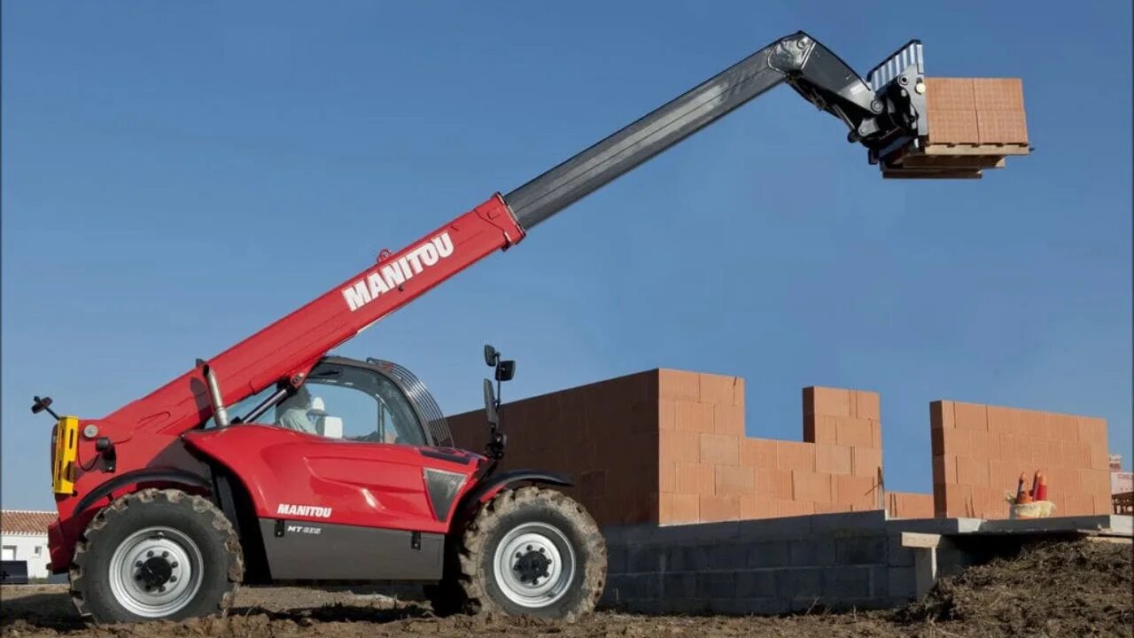 Телескопический погрузчик маниту 1435. Manitou mt 1740. Маниту телескопический 1440slt. Jlg 2505 telehandler. Manitou 1235s.