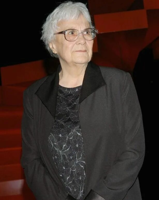 Hotkinkyjo harper. Hotkinkyjo harper. Hotkinkyjo harper. Харпер ли портрет. Harper lee 1960.