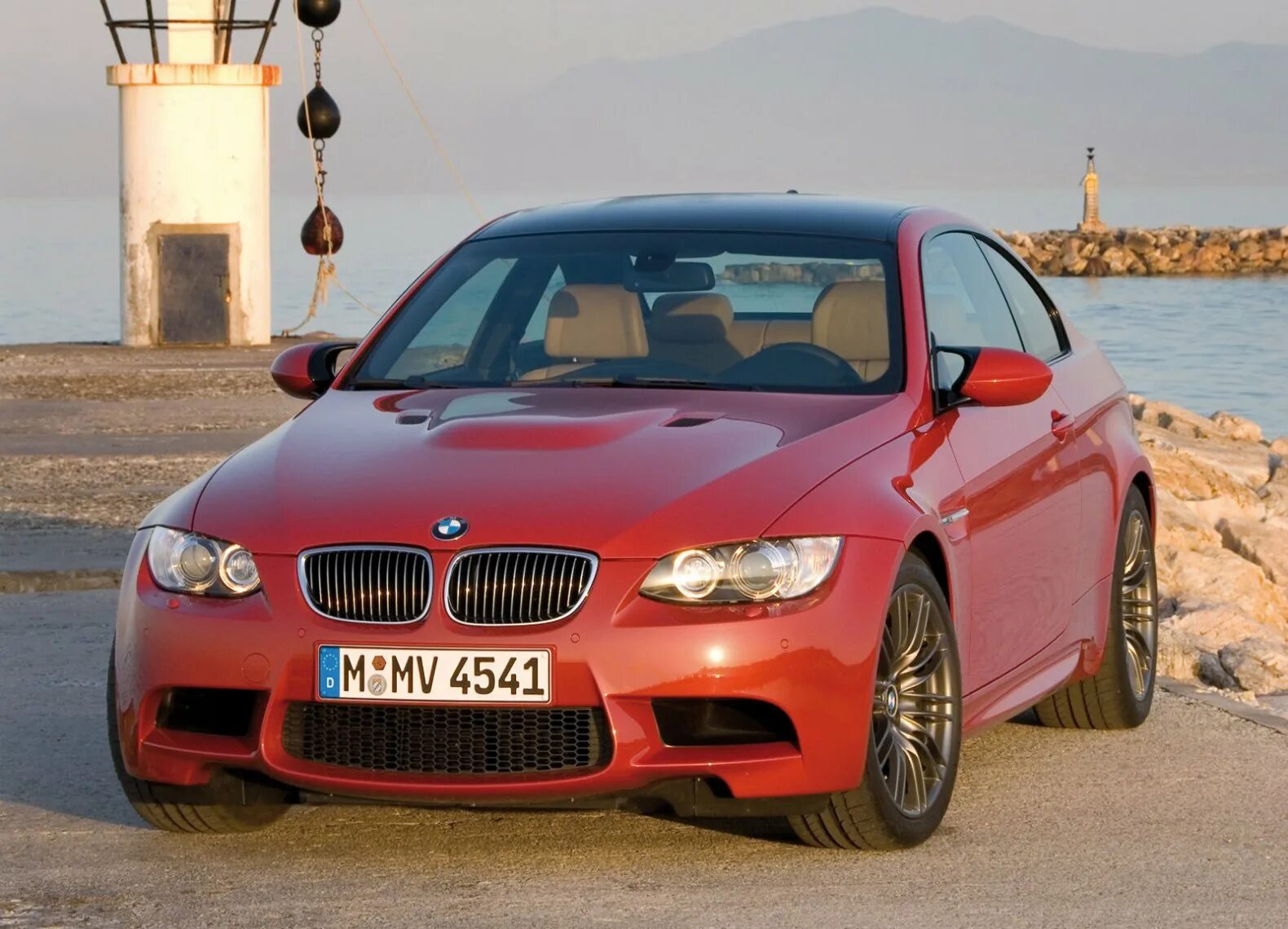 Какая бмв м3. BMW m3 2008. БМВ m3 Coupe. BMW m3 купе 2008. БМВ м3 2008.