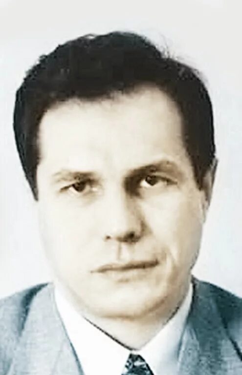 Рафис кадыров. Рафис. Кадыров рафис фаизович. Кадыров рафис фаизович википедия. Кадыров банк восток.